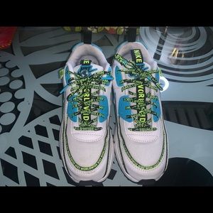 Air Max 90s Worldwides